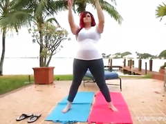 Big Booty Redhead MILF Fucks In Yoga Pants