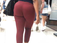 Jiggly Phat Ass Donk in Red Pants (edited)